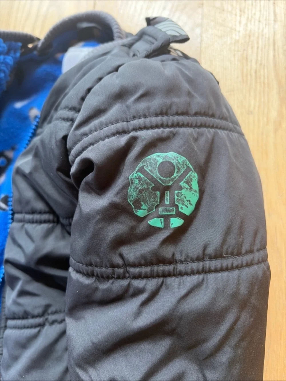 Buckle Me Car Seat Baby Coat Size 12 Months Zipper Boys Unisex Black Safety